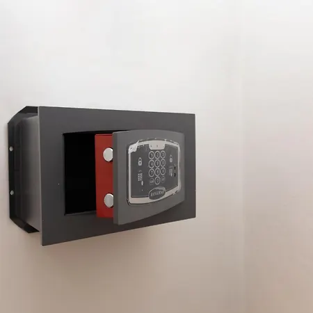 Charm And Elegance By The Spanish Steps Apartament