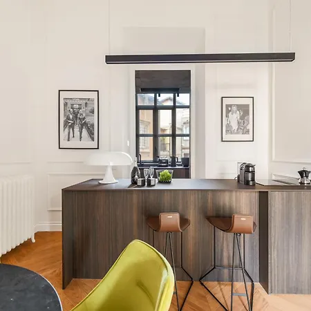 Διαμέρισμα Charm And Elegance By The Spanish Steps *