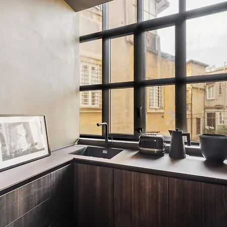 Charm And Elegance By The Spanish Steps Ρώμη